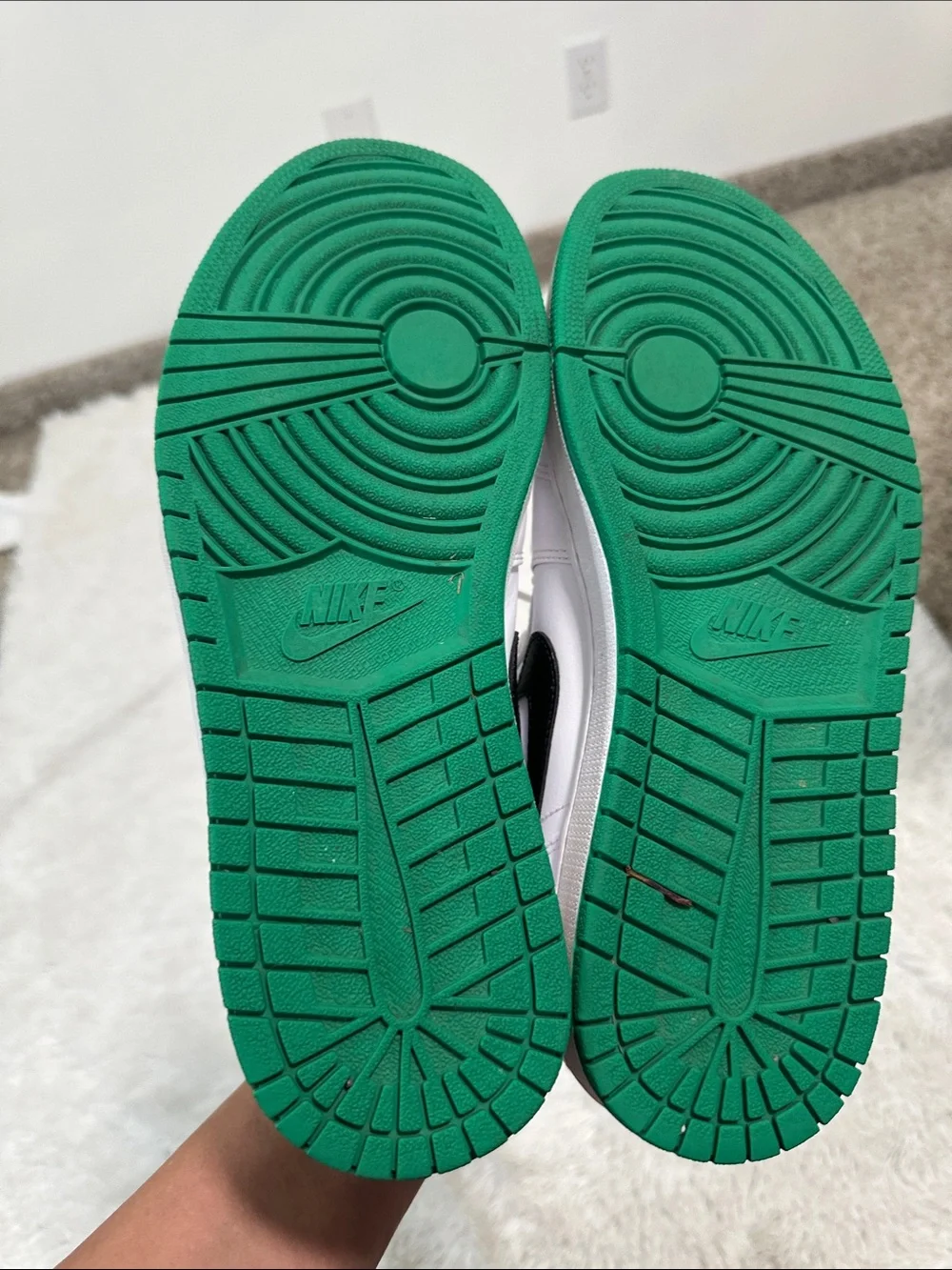 ❤️ Jordan 1 Low White Lucky Green Shoe